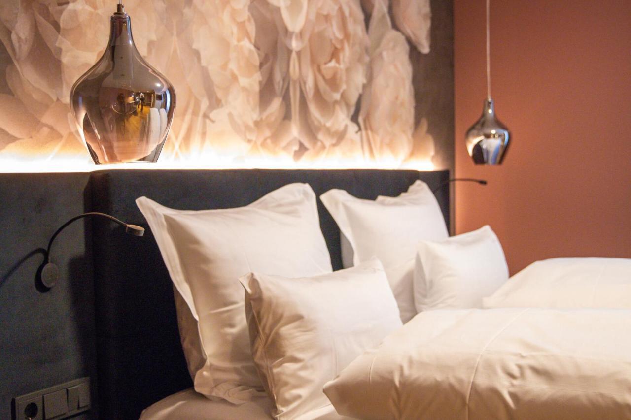Boutiquehotel Burg Adenbach & Alter Weinbau Bad Neuenahr-Ahrweiler Eksteriør billede
