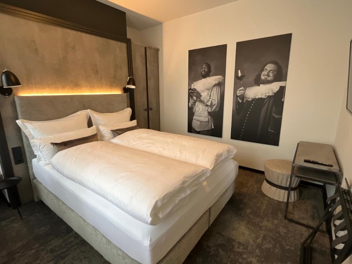 Boutiquehotel Burg Adenbach & Alter Weinbau Bad Neuenahr-Ahrweiler Eksteriør billede