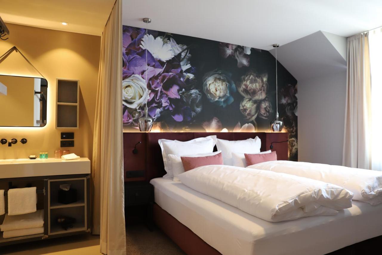 Boutiquehotel Burg Adenbach & Alter Weinbau Bad Neuenahr-Ahrweiler Eksteriør billede