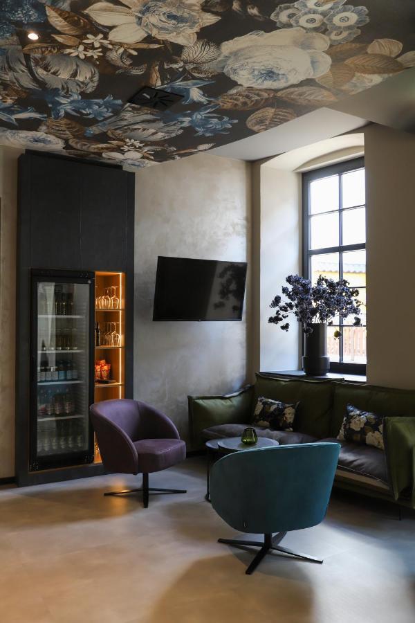 Boutiquehotel Burg Adenbach & Alter Weinbau Bad Neuenahr-Ahrweiler Eksteriør billede