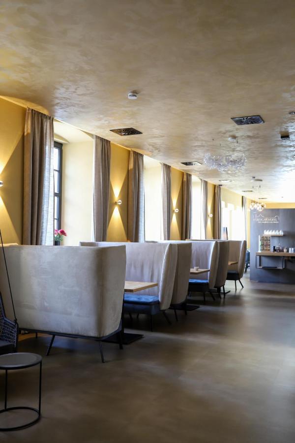 Boutiquehotel Burg Adenbach & Alter Weinbau Bad Neuenahr-Ahrweiler Eksteriør billede